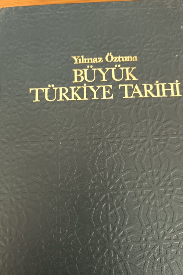 Büyük Türkiye Tarihi 14