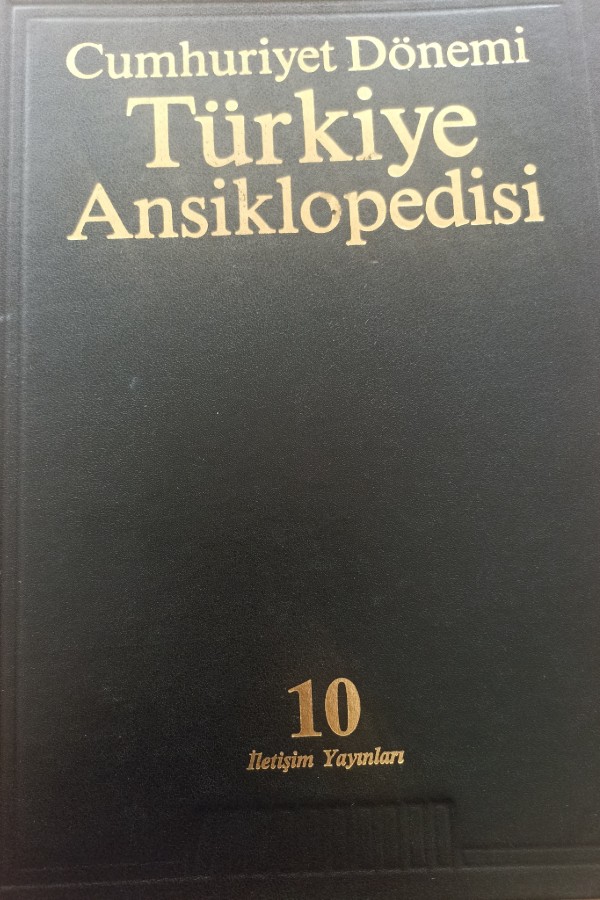 Cumhuriyet dönemi Türkiye ansiklopedisi 10