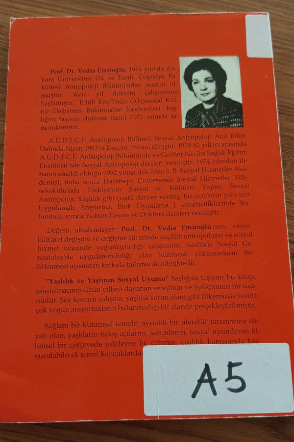 Yaşlılık Ve Yaşlının Sosyal Uyumu