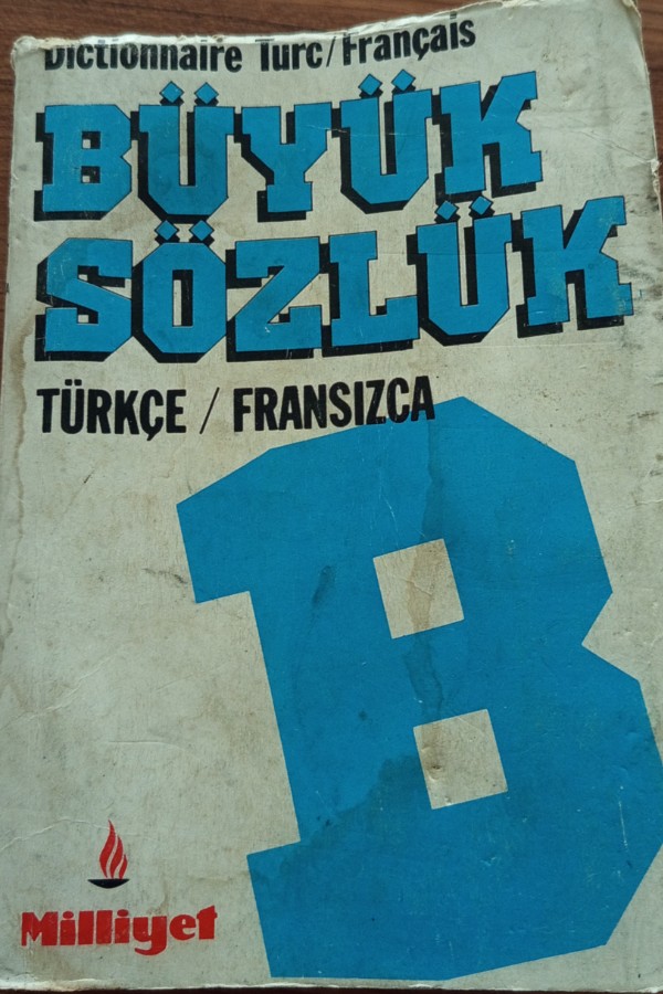 Türkçe Fransızca Büyük sözlük