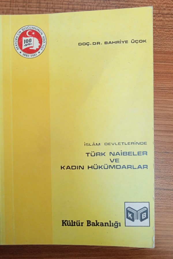 İslam devletlerinde türk naibeler ve kadın hükümdarlar