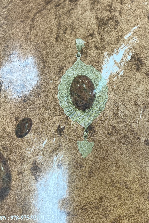 Kaynaktan Vitrine Sarıkamış Obsidyeni