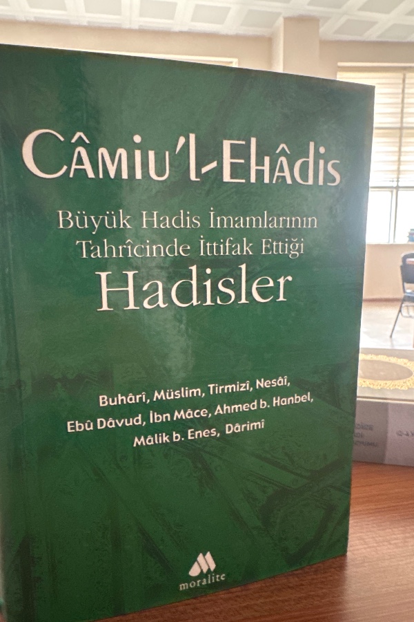 Camiu-k ELHADİS