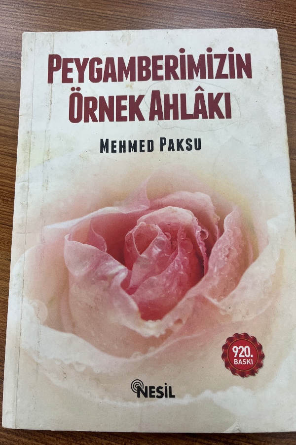 Peygamberimizin örnek ahlâkı