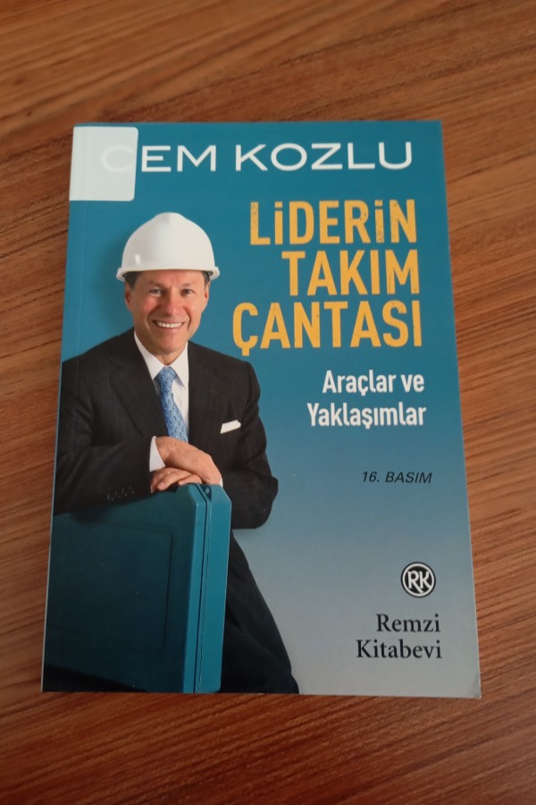 Liderin takım çantası