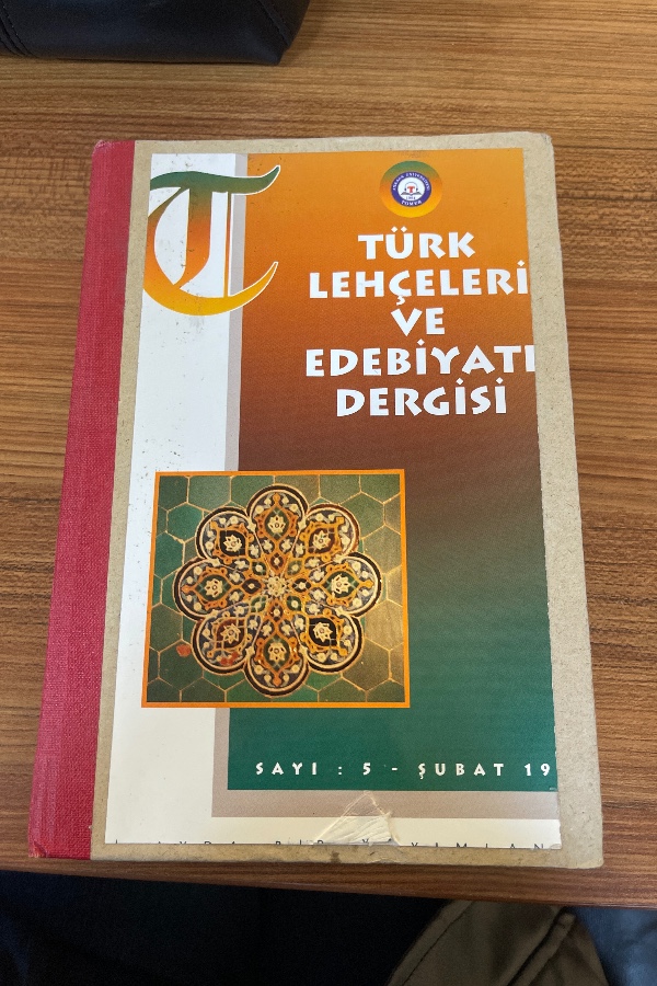 Türk Lehçeleri Ve Edebiyatı Dergisi