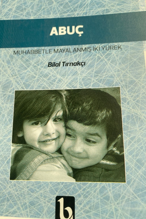 Abuç muhabbetle mayalanmış iki yürek