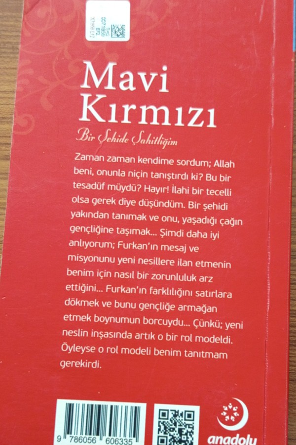 Mavi kırmızı