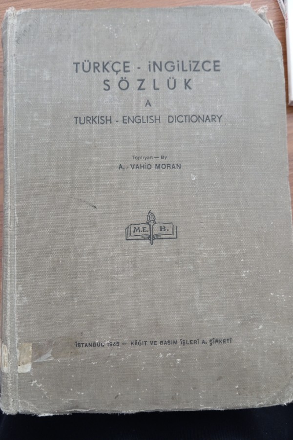 Türkçe-ingilizce sözlük