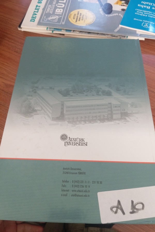 Atatürk üniversitesi ayrılan akademik personel albümü