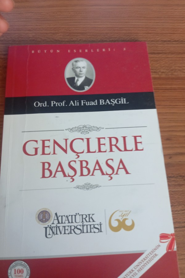 Gençlerle başbaşa