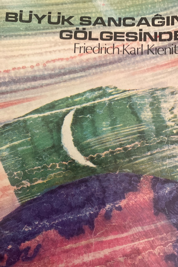 BÜYÜK SANCAĞIN GÖLGESİNDE