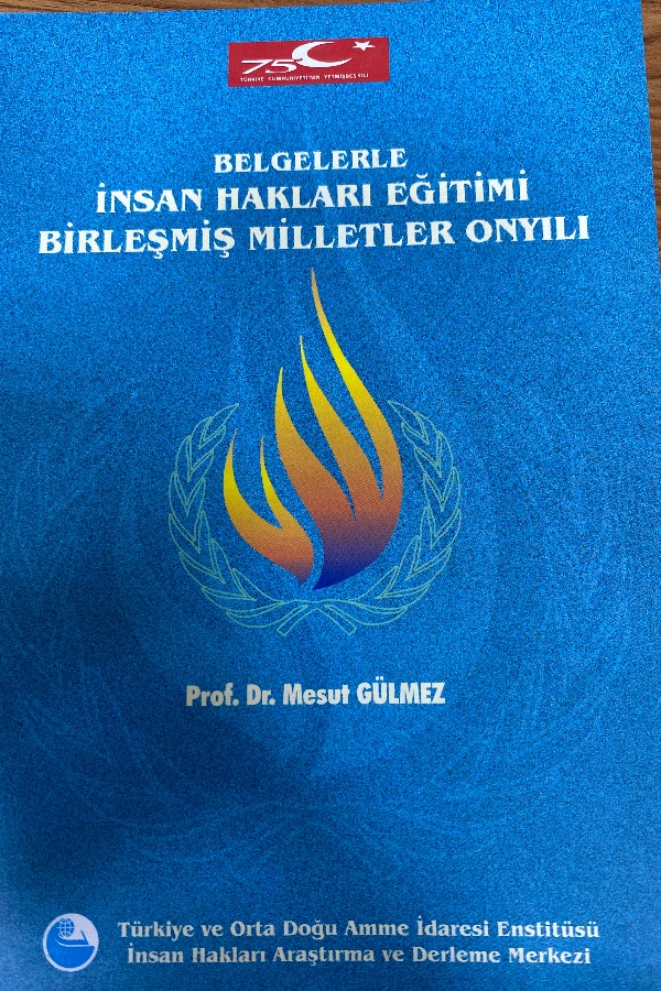 Belgelerle insan hakları eğitimi birleşmiş milletler onyılı