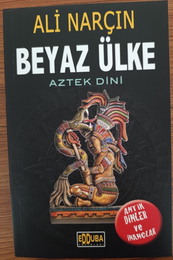 Beyaz Ülke Aztek Dini