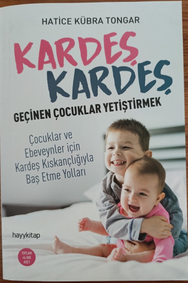 Kardeş Kardeş Geçinen Çocuklar Yetiştirmek