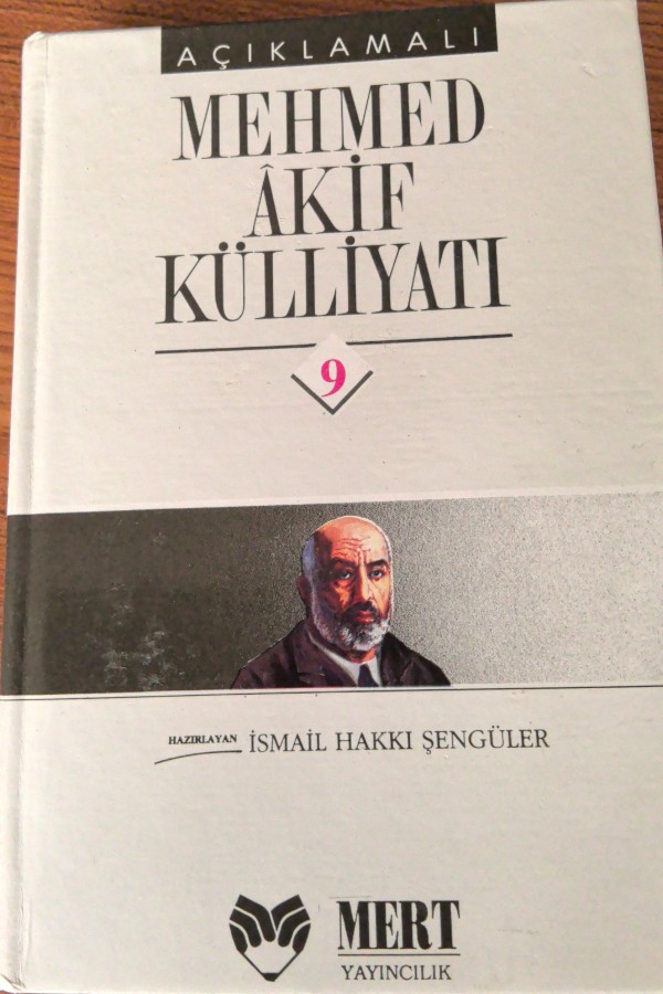 Mehmet Akif Külliyatı 9