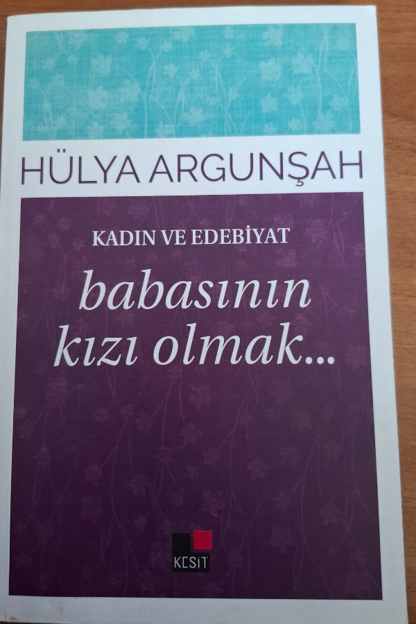 Babasının kızı olmak